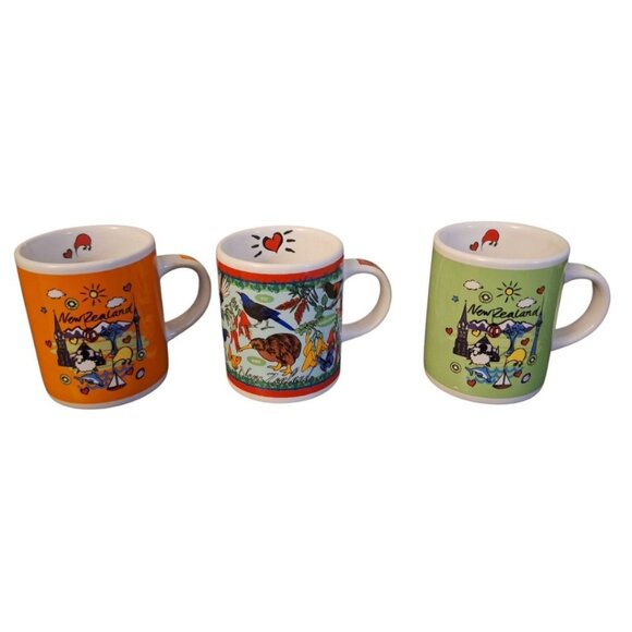 New Zealand Mug Cup Mini Espresso Vintage Set of 3 Unmarke Small Kiwi Bird Sheep - Picture 1 of 9